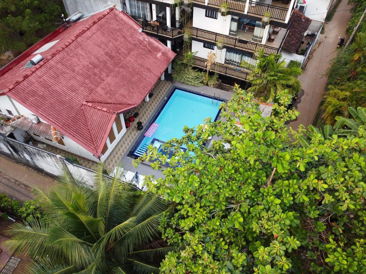 Hotel Secret Garden Hikkaduwa Esterno foto